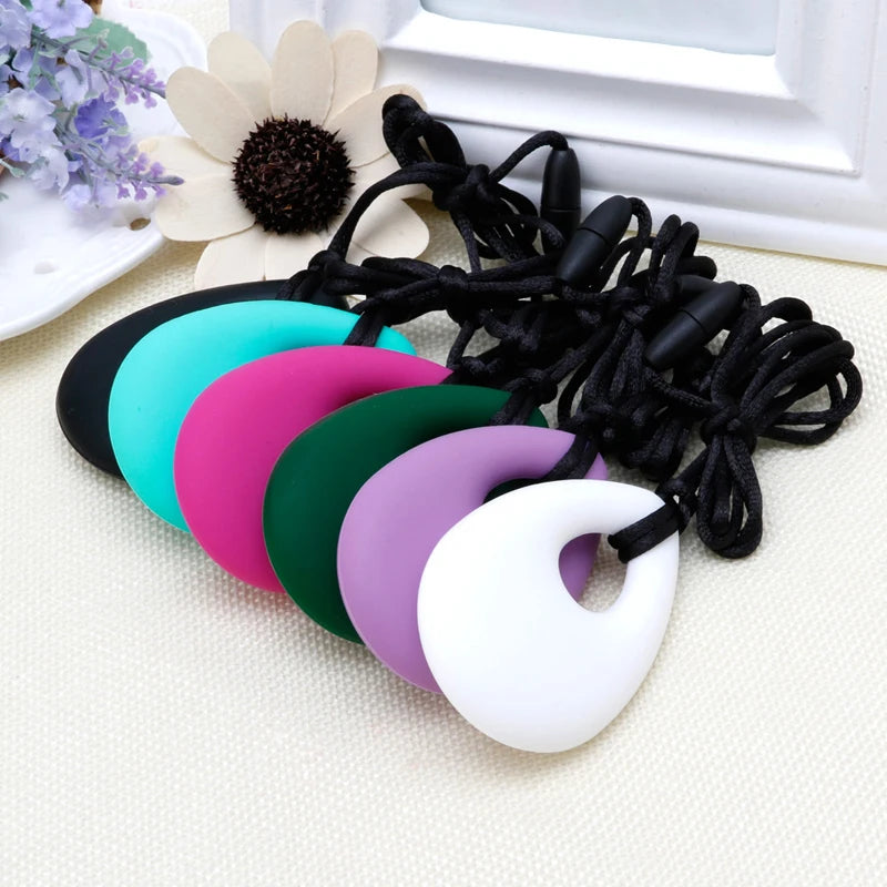 Sensory Chew Necklace – Silicone Teething & Anxiety Relief Pendant