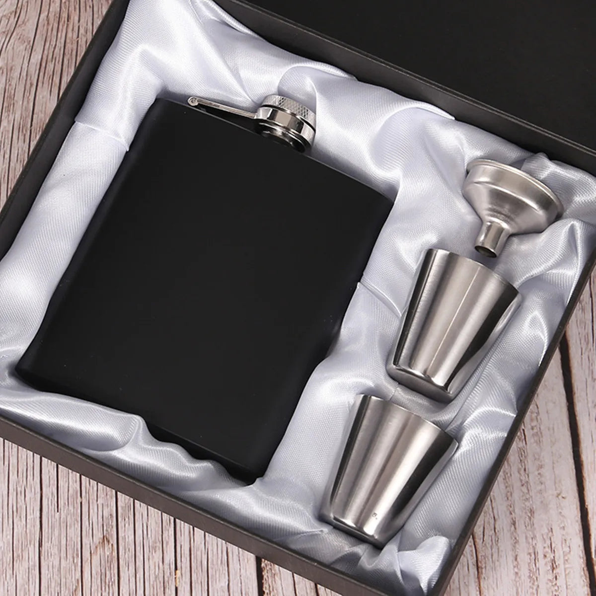 8oz Leather-Wrapped Stainless Steel Hip Flask – Whiskey & Wine Bottle Gift Set ASSORTED
