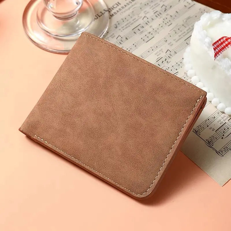 Ultra-Thin Retro Men's Card Wallet - Lightweight & Multi-Card Capacity
