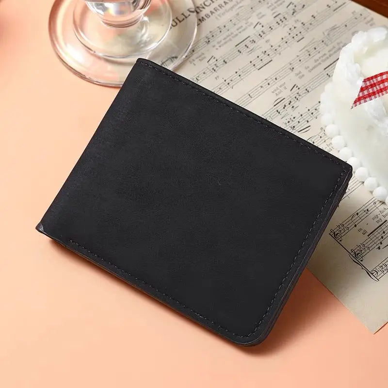 Ultra-Thin Retro Men's Card Wallet - Lightweight & Multi-Card Capacity
